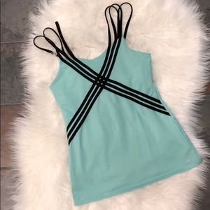 BeUp workout tank